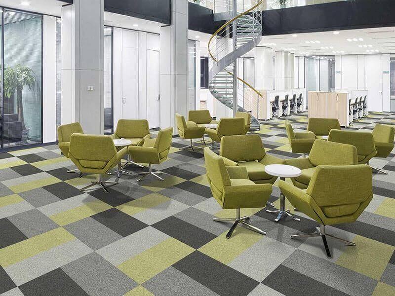 Услуги по профессиональной укладке напольных покрытий фото 9