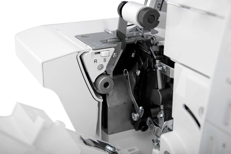 Оверлок Comfort 5010D фото 5