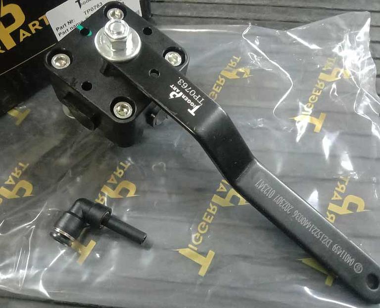 Кран уровня пола (Rear) SHAANXI X3000 DZ15221440036 TiggerPart фото 1