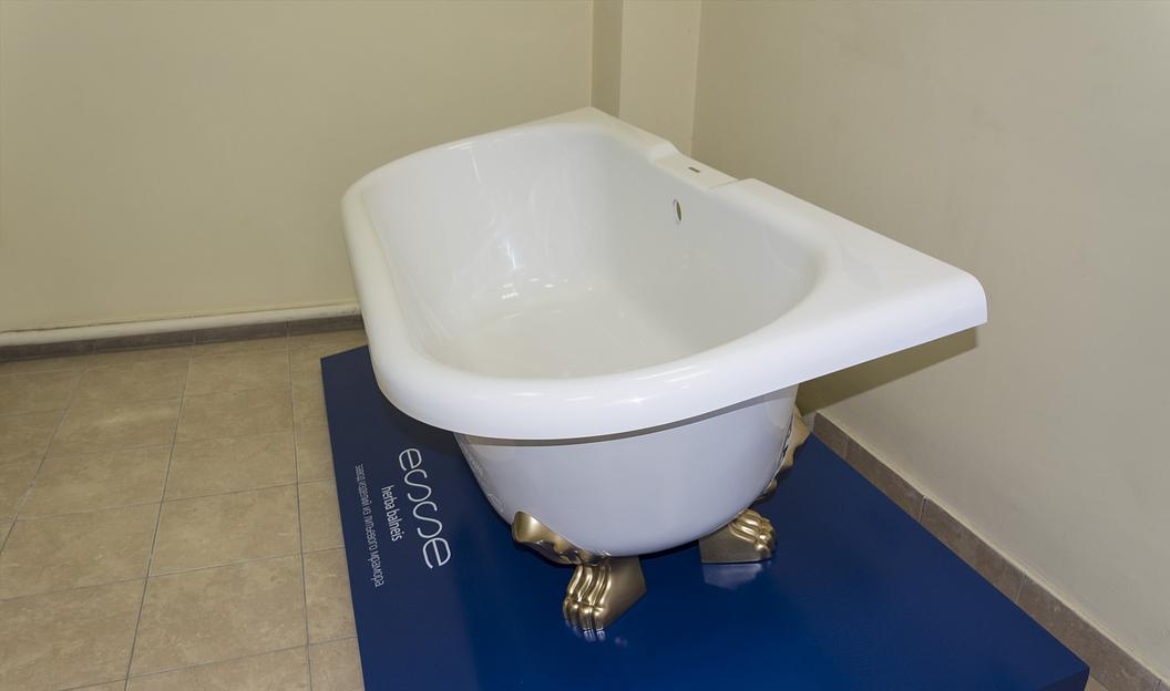 Ванна отдельностоящая ESSE «CAPRI» на ножках ОПТ фото 8