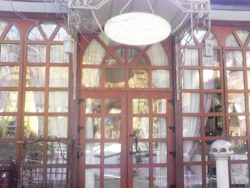 Изготовление металлопластиковых витражей для загородных домов г. Алматы опт фото 3