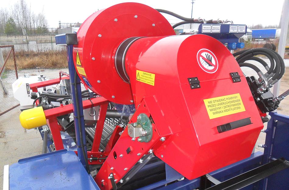 Ягодоуборочный комбайн JAREK 5 JAGODA фото 2