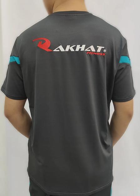 Пошив и изготовление спортивных мужских футболок фото 1