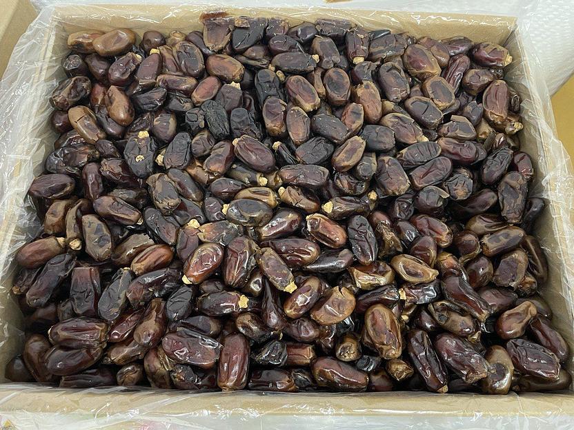 Финики сушеные «Сайер» с косточкой опт фото 2