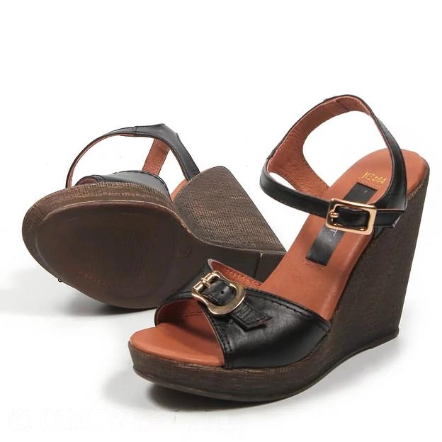 Босоножки женские из натуральной кожи на танкетке р-р.34, арт.МТ444 чёрный ОПТ фото 2