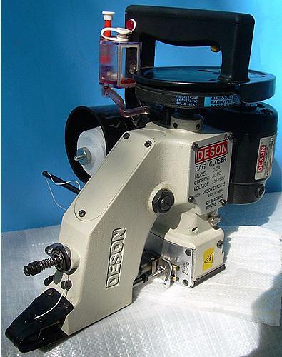 Мешкозашивочная машина «Deson DA» фото 1