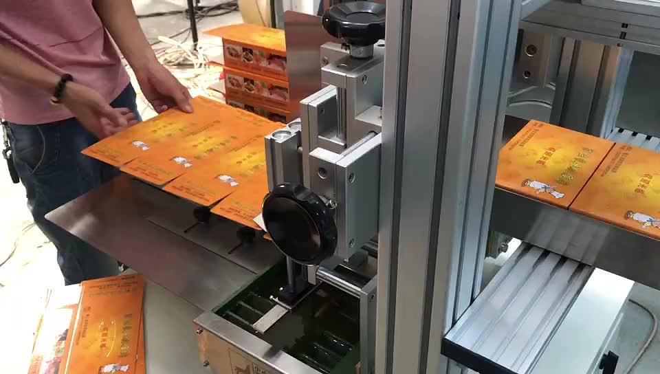 Полуавтоматический станок для упаковки косметических салфеток в коробку модель LUKSPX фото 2