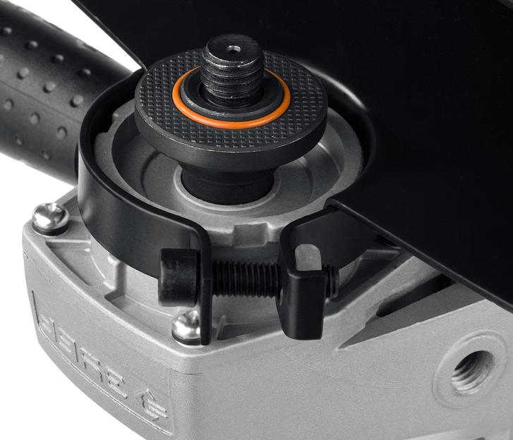 Углошлифовальная машина Зубр Мастер УШМ-230-2605 П 2600Вт 6600об/мин рез.шпин.:M14 d=230мм фото 5