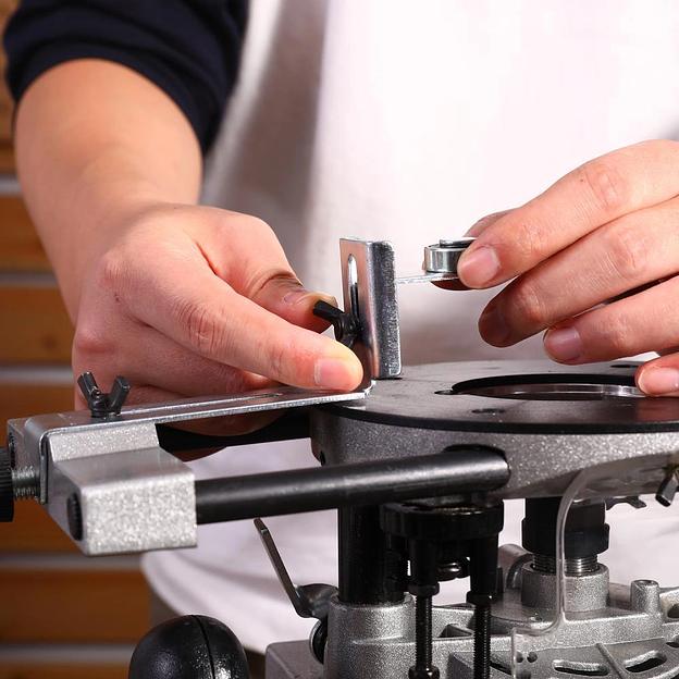 Фрезер Zitrek ZKR1400 1400Вт 22000об/мин макс.ход:50мм фото 5