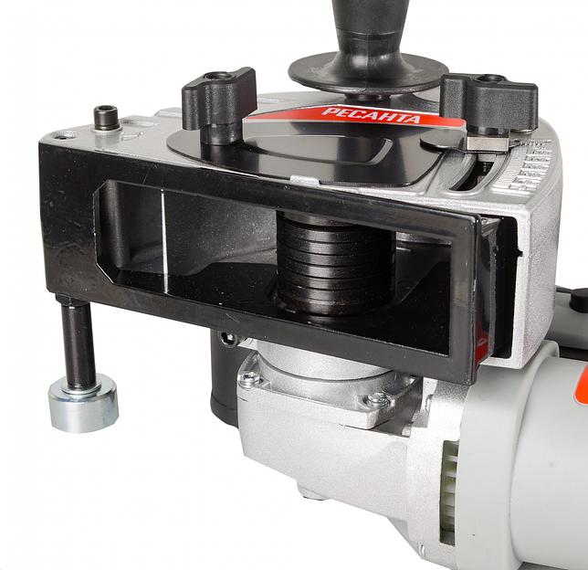 Штроборез Ресанта ШТ-30/1600 8500об/мин 1600W серый/черный фото 6