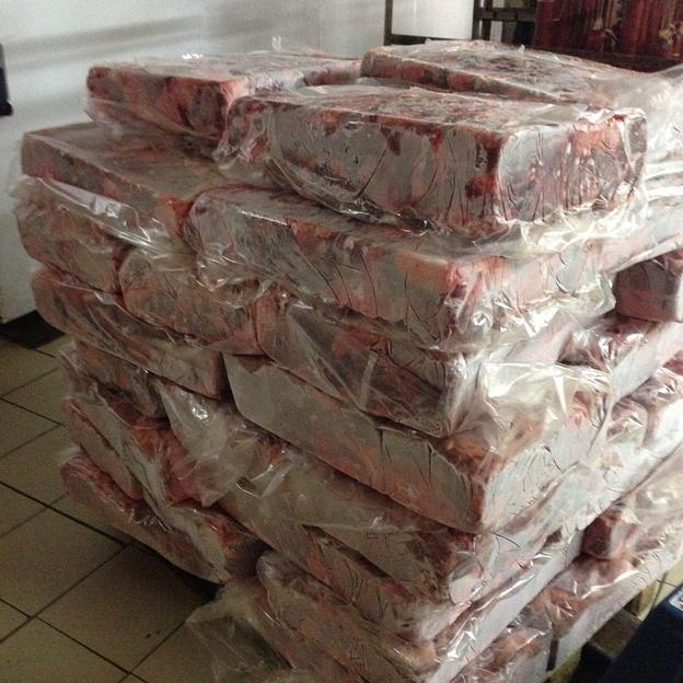 Говядина лопатка бескостная замороженная ОПТ фото 2