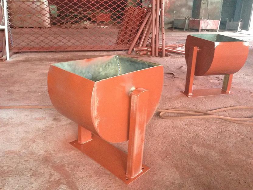 Металлические мусорные урны под заказ фото 1