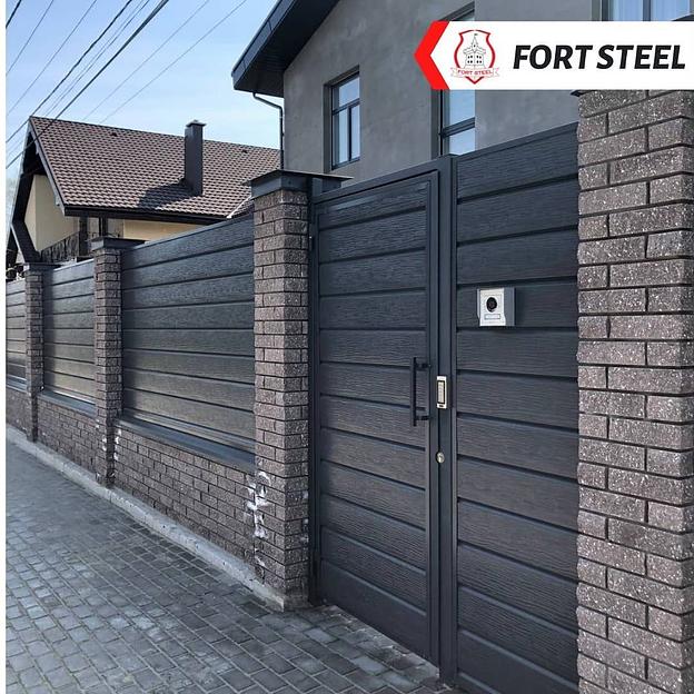 Металлический сайдинг «Евробрус с тиснением» цвет RAL 7024 фото 2