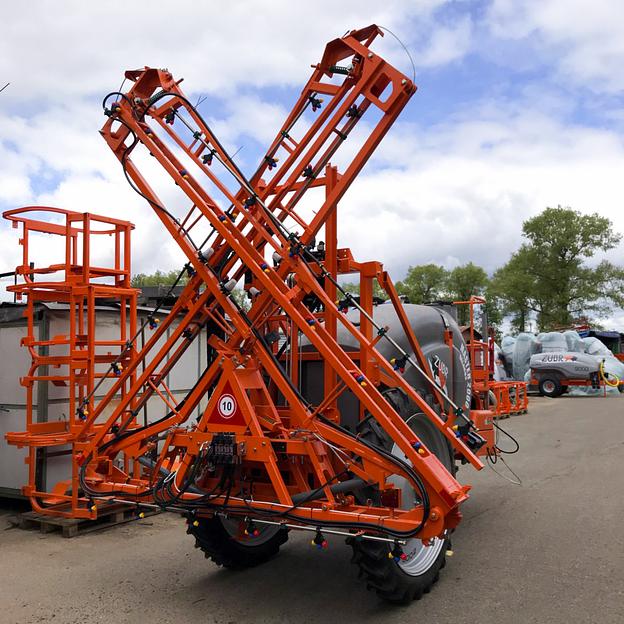 Опрыскиватель ЗУБР Х-Master 2000-18 фото 2