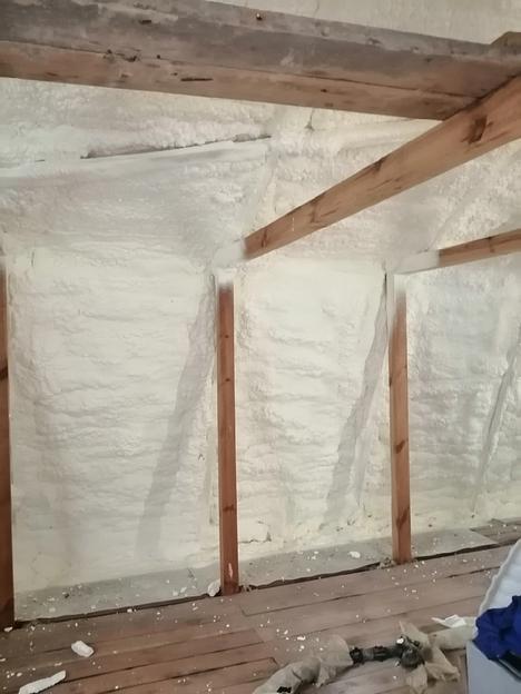 Утепление пеной ППУ (пенополиуретаном) фото 4