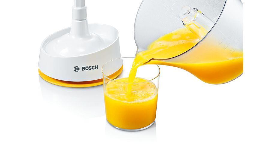 Соковыжималка цитрусовая Bosch MCP3500N 21Вт рез.сок.:800мл. белый фото 2
