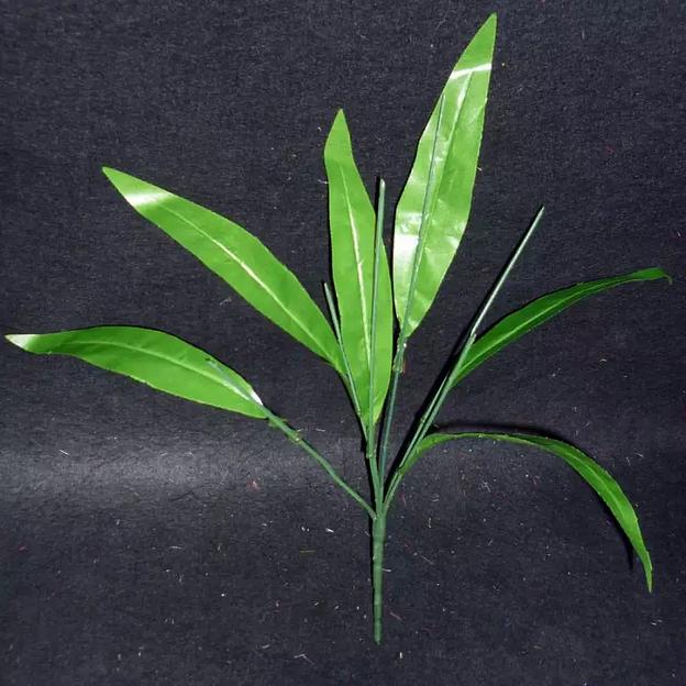 Подбукетник 6 голов и 6 листов тюльпанов 34см 012-027 фото 1