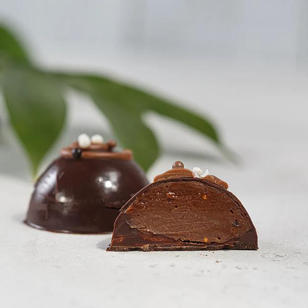 Конфеты Kreola «Трюфель инжир» в тёмном шоколаде ручной работы 4 шт, 85 ± 5 г, опт фото 4