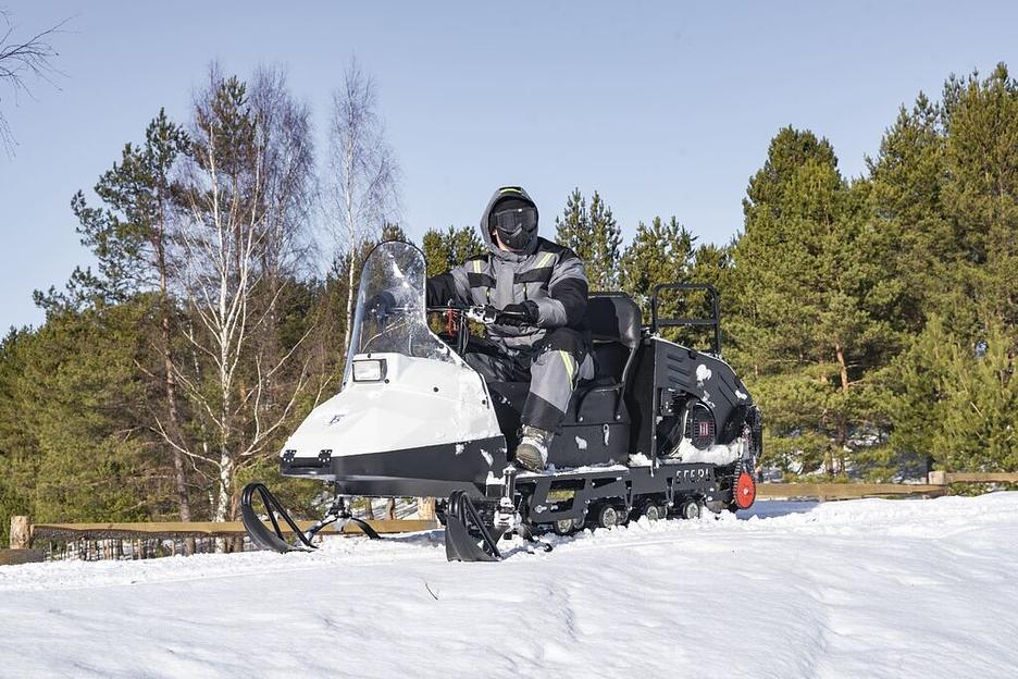 Снегоход Бурлак Егерь 15 л.с., 2700*1100*1310 мм. Подвеска: катковая. фото 8