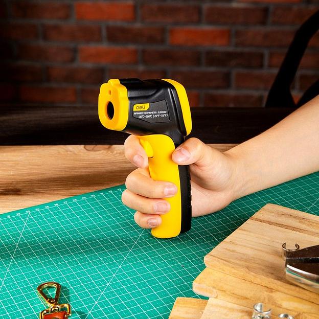 Термометр Deli Инфракрасный пирометр (термометр) Deli DL333380 -30…380°C фото 2