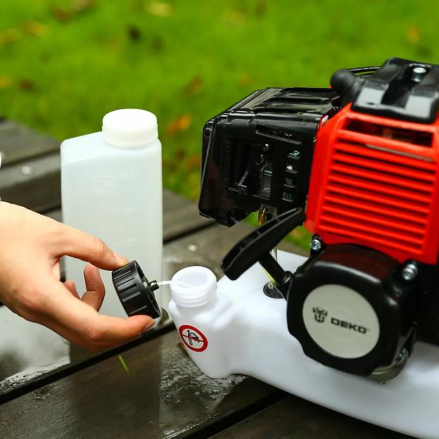 Триммер бензиновый Deko DKTR43 1250Вт 1.7л.с. неразбор.штан. реж.эл.:леска/нож фото 5