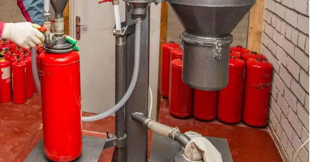 Заправка порошковых огнетушителей ОП-50 фото 1