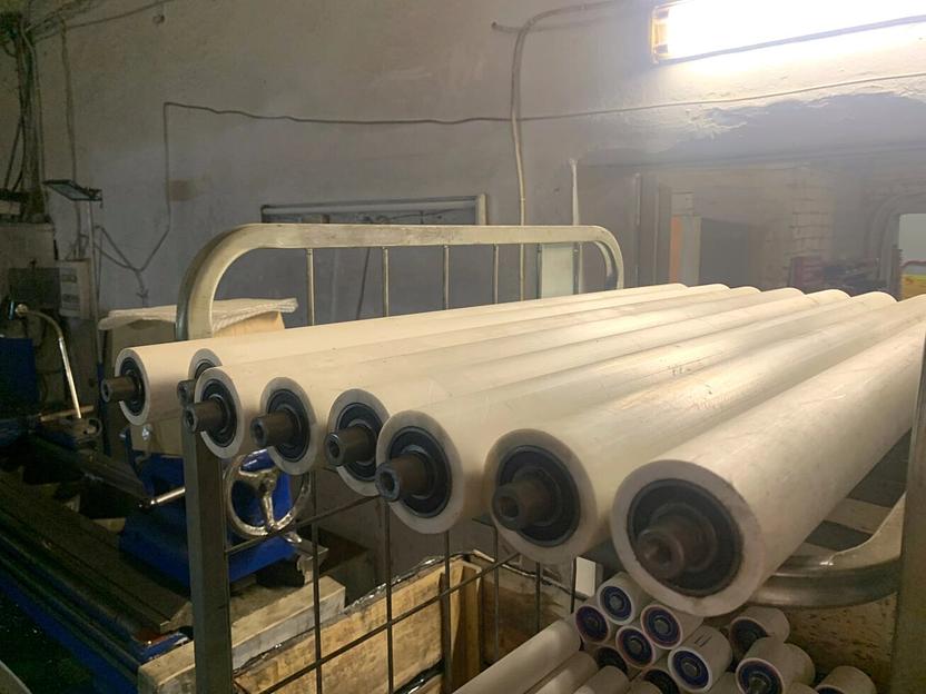 Пластиковые конвейерные ролики длиной 310 мм, диаметром 40 мм фото 3