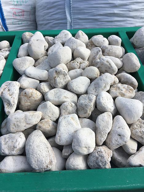 Галька декоративный щебень галтованный Бежевый /тн (100-150 мм) фото 1