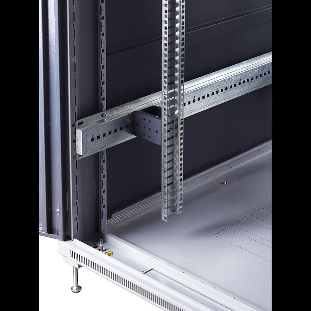 Шкаф телекоммуникационный напольный 42U 800x800мм, серия TFC (SNR-TFC-428080-CPDP-G-SF) фото 3