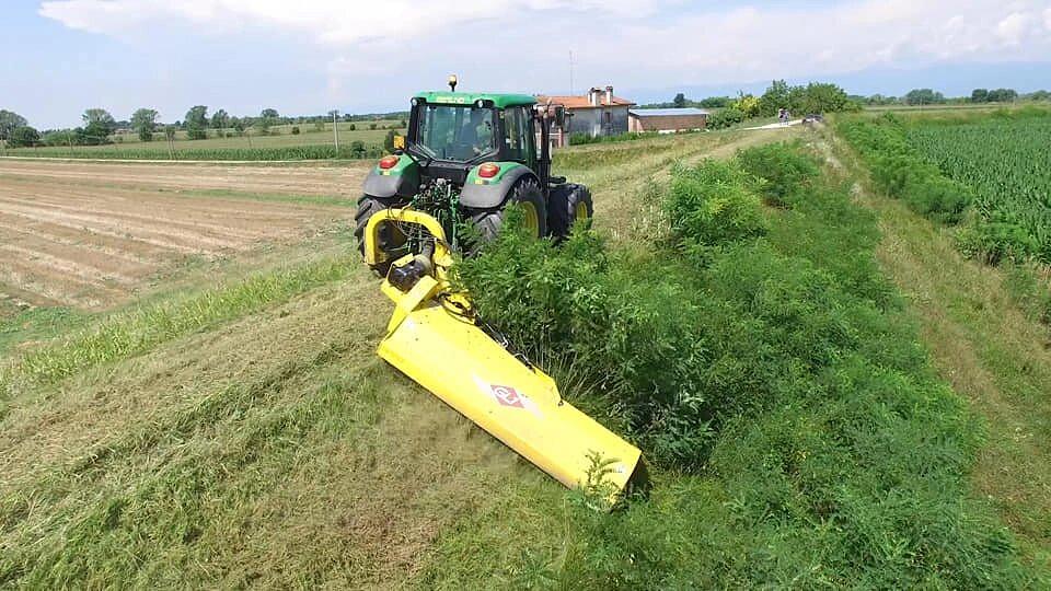 Косилка смещаемая GL1 Mustang фото 1
