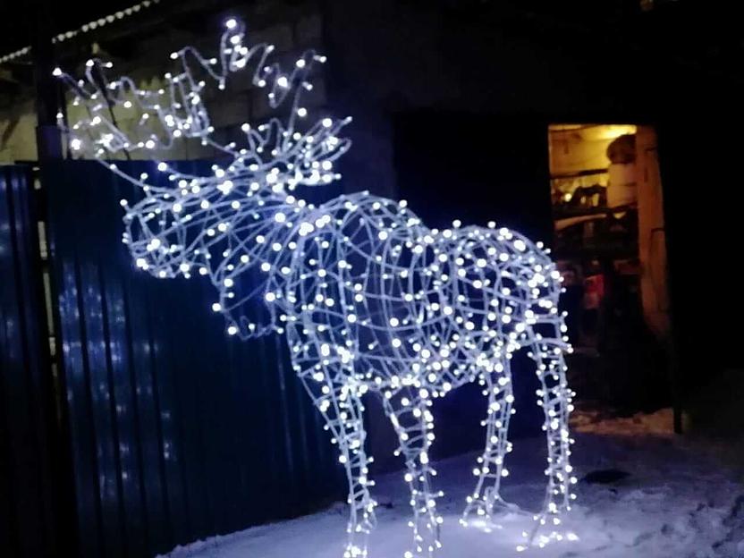 Светодиодный лось из проволоки фото 2