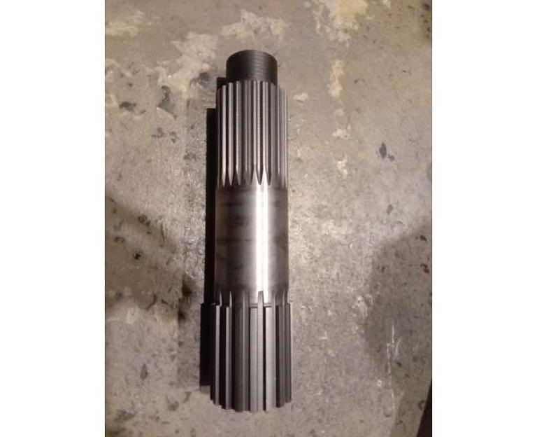 Вал выходной КПП Fuller JS180 D=68мм JS180-1707105 фото 1