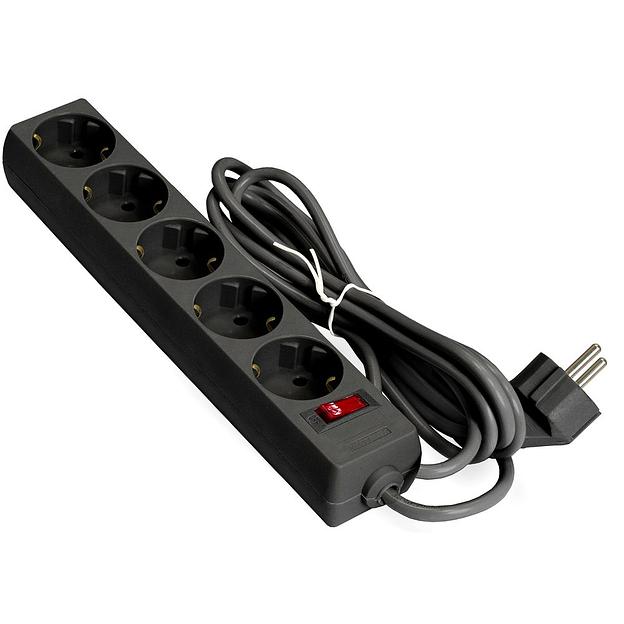 Сетевой фильтр ExeGate SP-5-1.5B й фильтр ExeGate SP-5-1.5B (5 евророзетки с заземлением, 1.5м, защита от перегрузки, выключатель с подсветкой, черный) фото 1