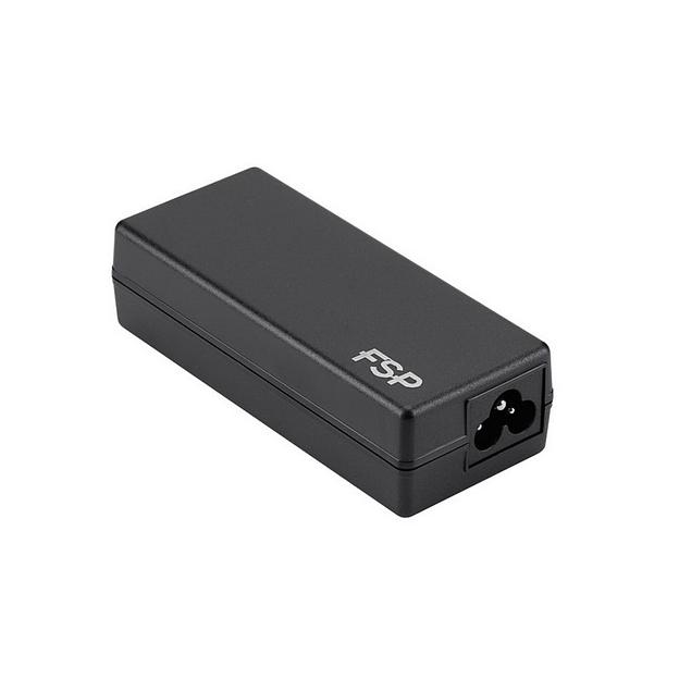 Адаптер питания FSP NB PRO 65 (FSP065-RBBN3) AC-DC 65W Adapter, Вход C6 (для ноутбучного кабеля), Кабель 1500мм, Выход 19V, в комплекте 9 переходников. RETAIL фото 1