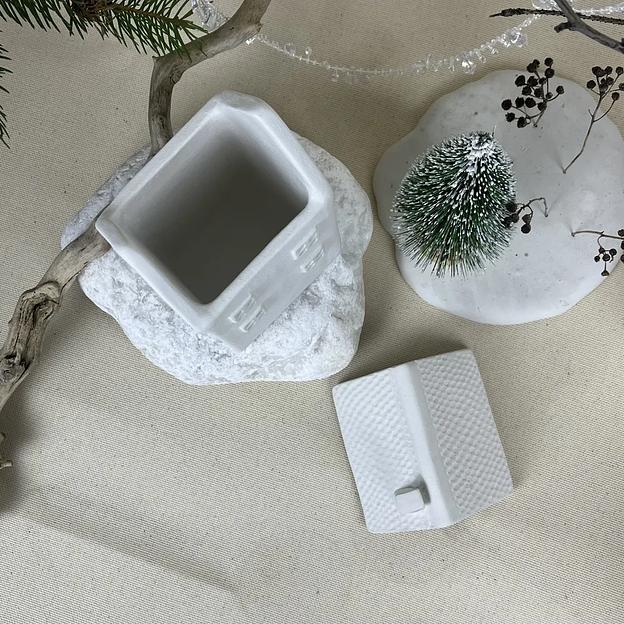 Кашпо Домик, белый из скульптурной смеси, опт фото 4