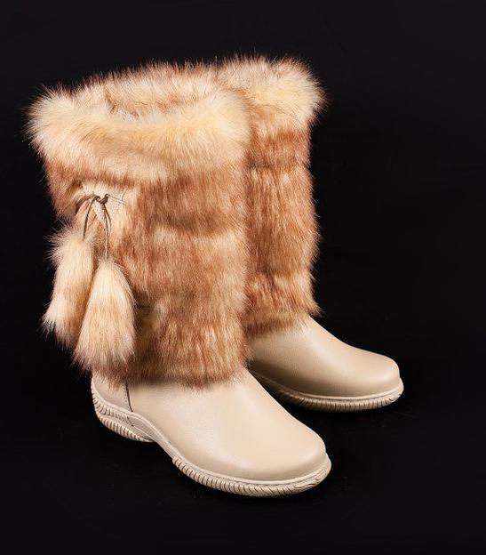 Унты персик, кожа, литая подошва фото 1