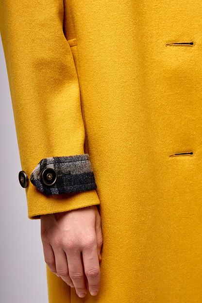 Женское демисезонное пальто деловое Mmoda жёлтый, арт.2224238-2 фото 5