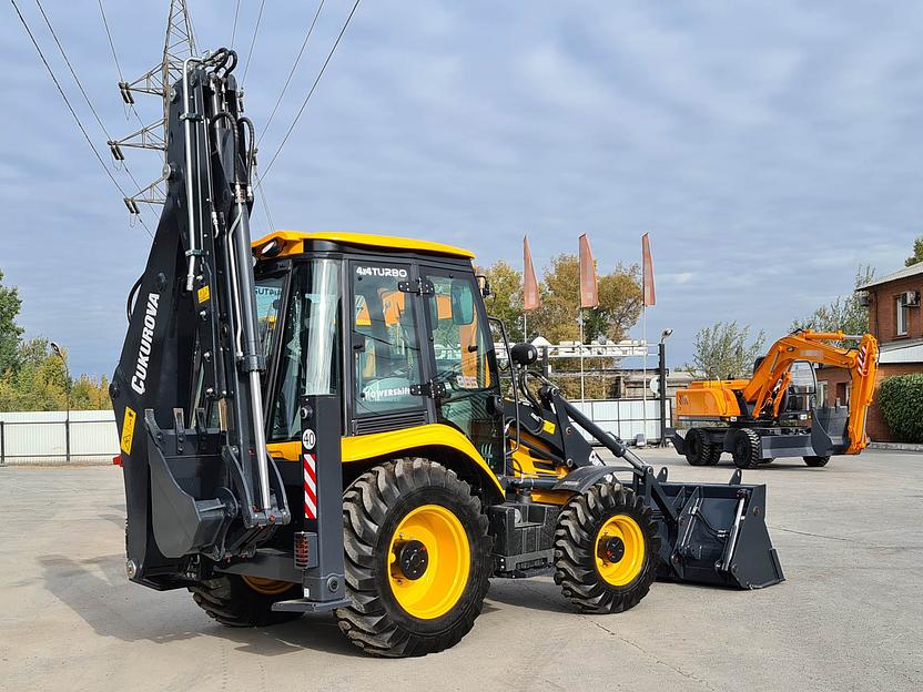 Экскаватор-погрузчик Cukurova 885 фото 4