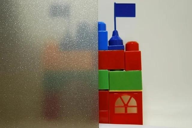 Тонирование витражей декоративной пленкой ОПТ фото 1