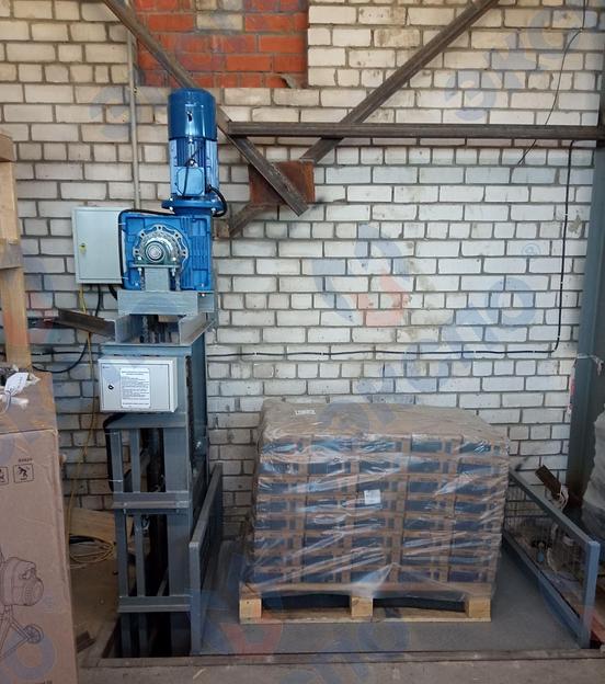 Типовой мачтовый грузовой подъёмник «Муравей» фото 5