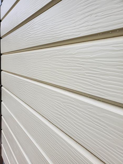 Металлический сайдинг «Евробрус с тиснением» цвет RAL 1015 фото 2