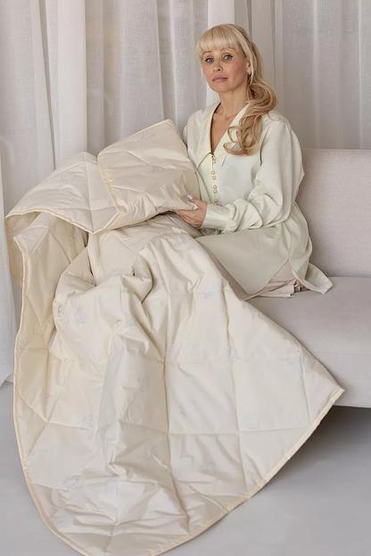 Одеяло 172х205 см «ЛАЙТ» верблюжья шерсть, окантованное ОПТ фото 1