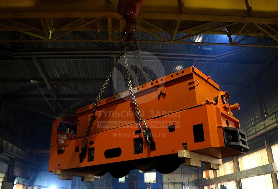 Шахтный аккумуляторный электровоз В8-550У5 фото 2