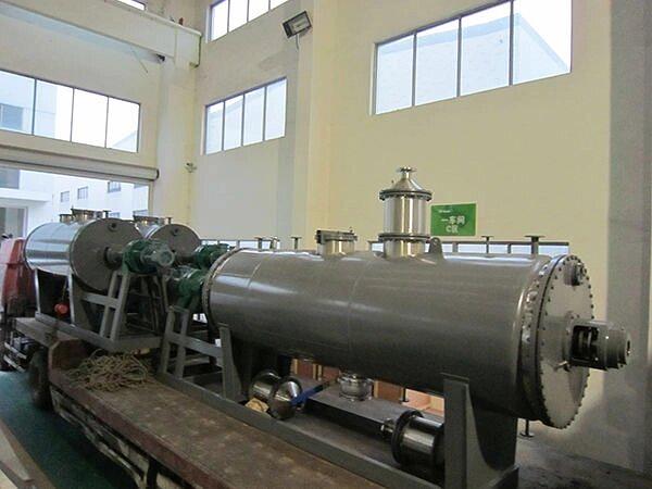 Барабанная вакуумная сушилка серии ZPG фото 2