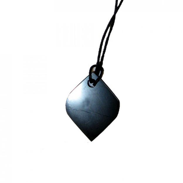 Кулон из шунгита «Лист» ОПТ фото 1