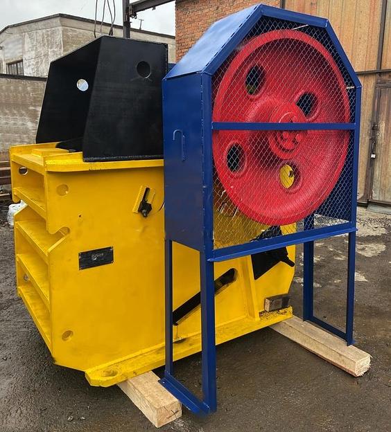 Дробилка щековая с приводом СМД-109А-Р в сборе 1049000000 фото 2