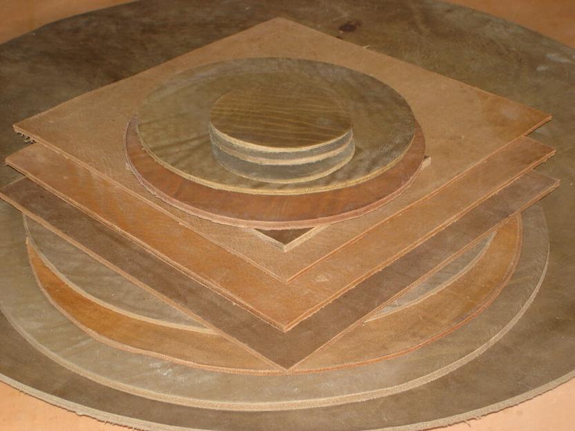 Круги, пластины из кожи фото 1