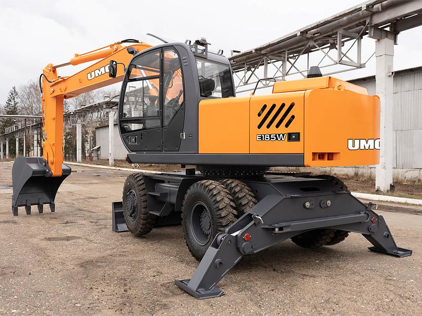 Колесный экскаватор E185W фото 4