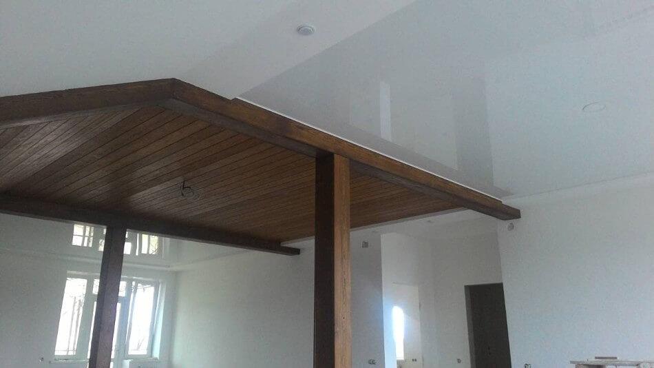 Отделка потолка деревом фото 4