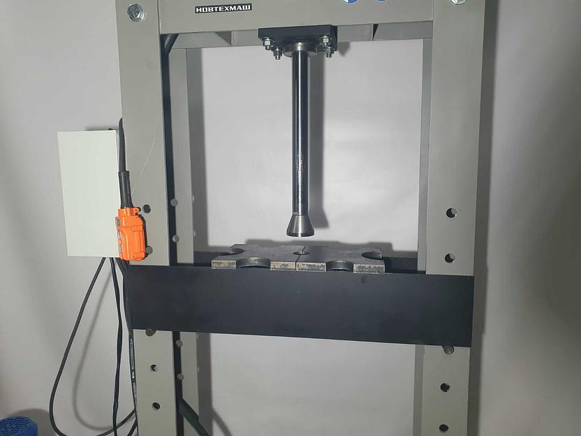 Пресс электрогидравлический специализированный 10 тонн фото 3